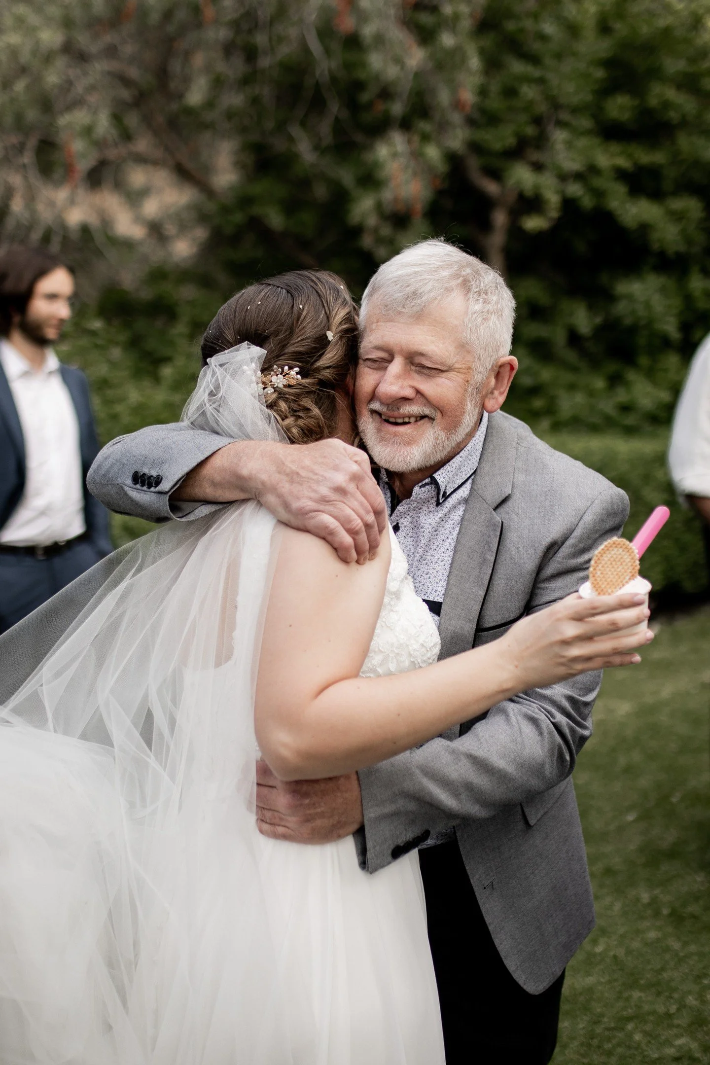 The Best Wedding Isn't the Biggest Wedding⁣
⁣
The weddings that stay in our hearts rarely have anything in common in terms of size.⁣
⁣
What they do have in common is intention, a clear sense of what mattered most, and a focus on people.⁣
⁣
A feeling 