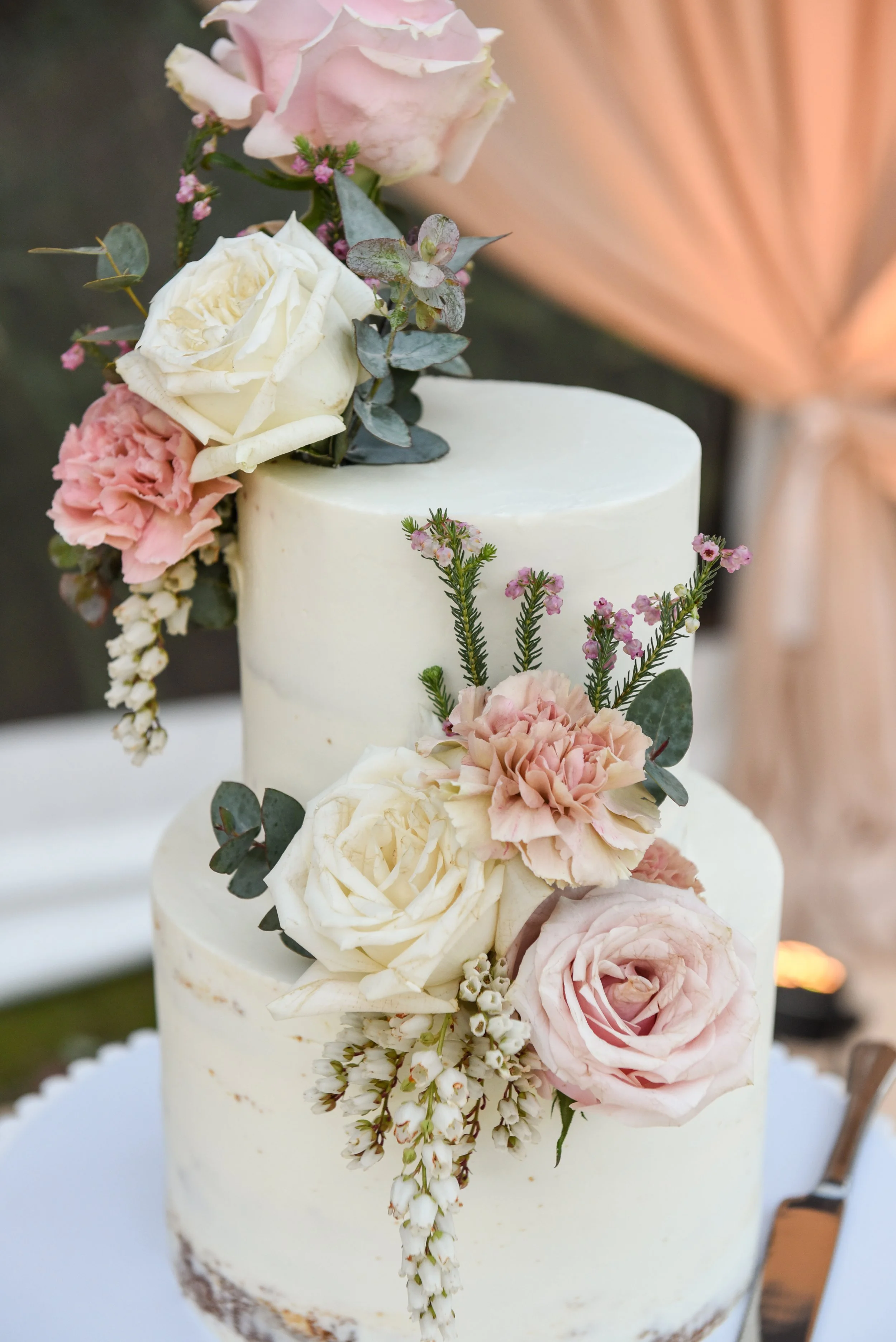 Wedding cake details styled by experienced Adelaide wedding planners in South Australia.