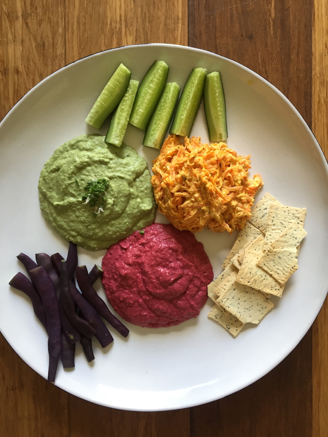 Delicious served with veggies and crackers, or add to your favourite sandwich or salad. 
