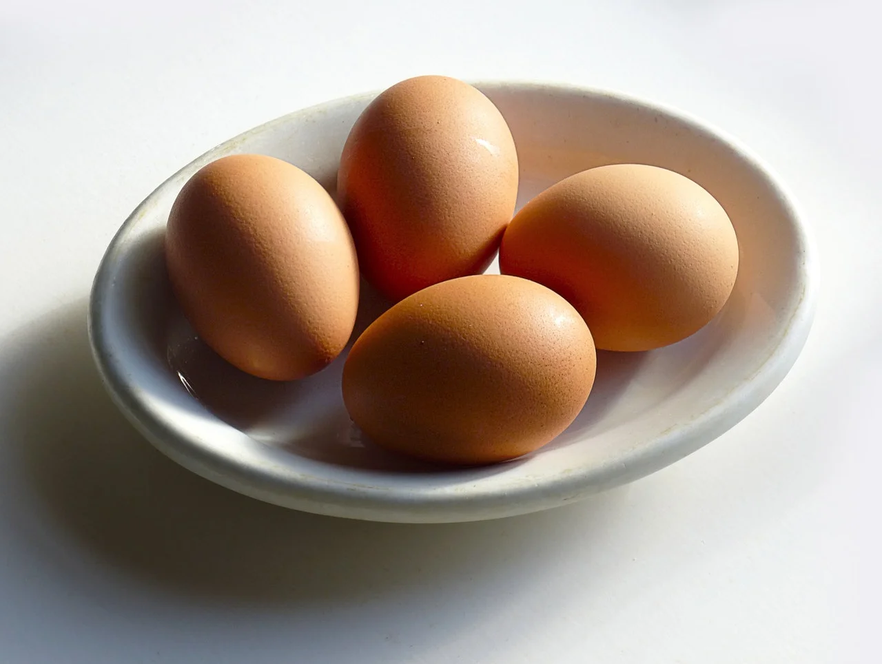Try scrambled eggs with tomato and baby spinach on toast for your next post workout meal. 