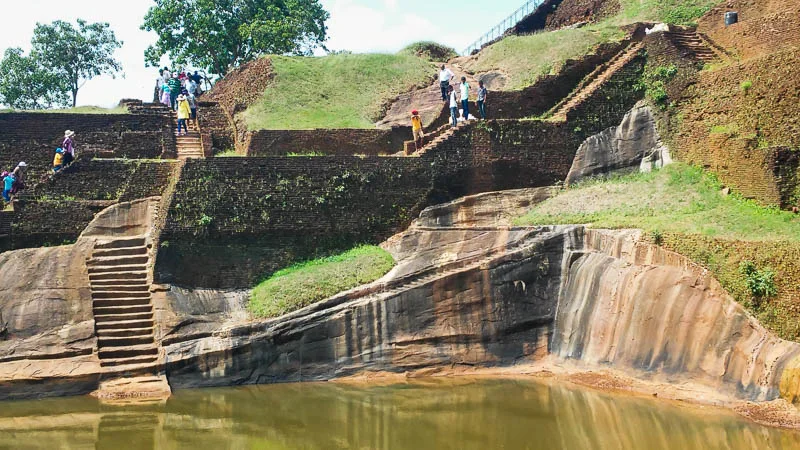 sigiriya-124448.jpg