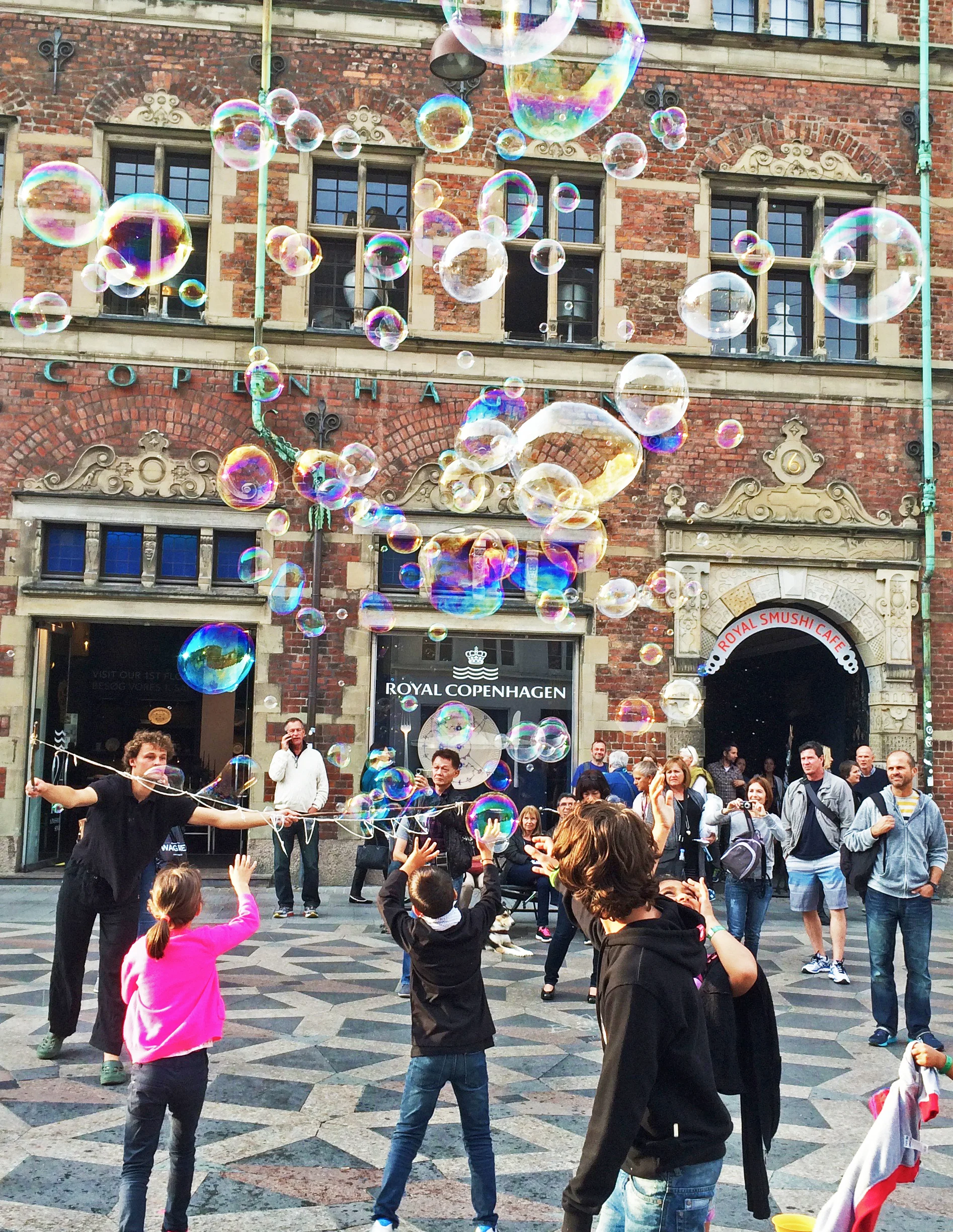 Bubbles = Universal