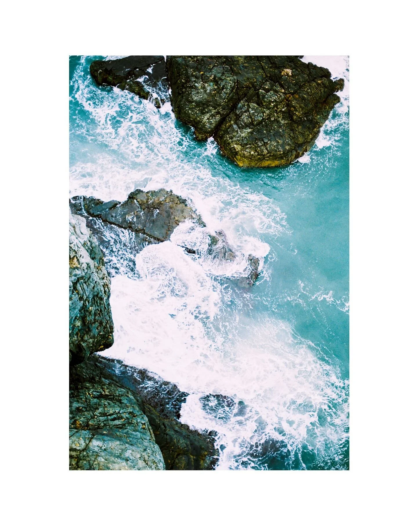 Oryukdo Waters ~

Busan, September 2024.