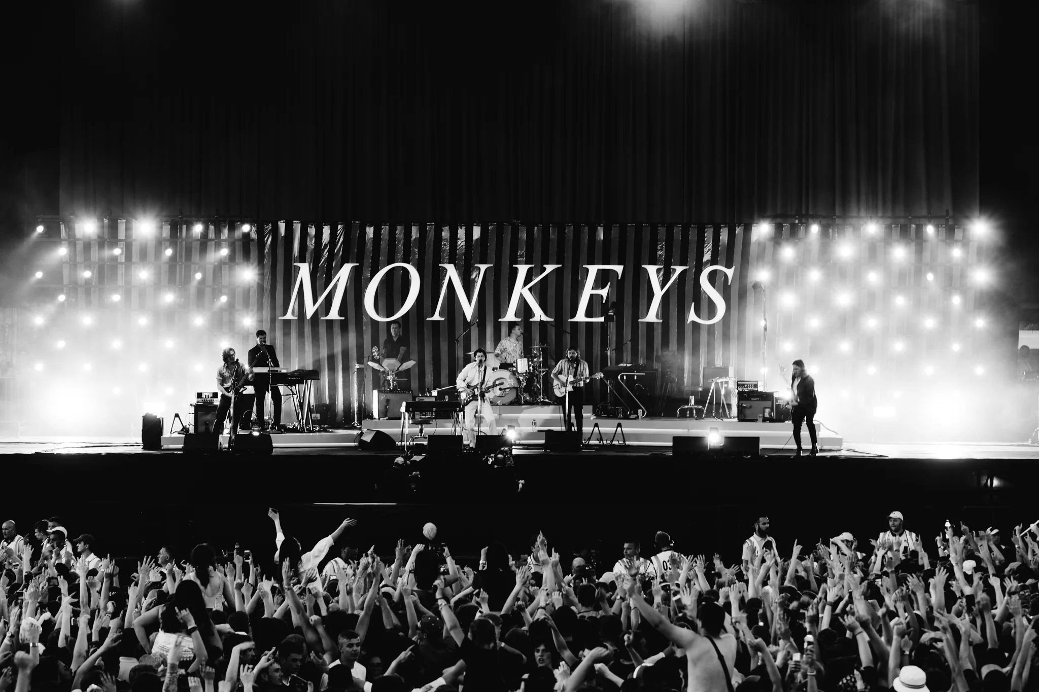 ARCTIC MONKEYS