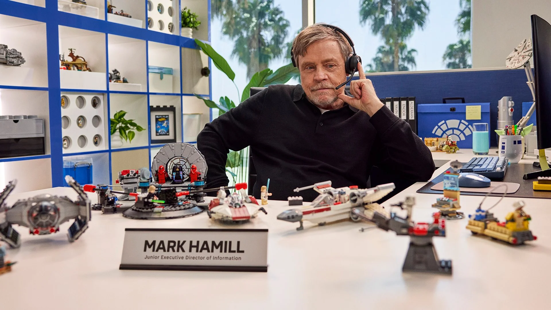 AskMark_16x9Photos_Hero.jpg