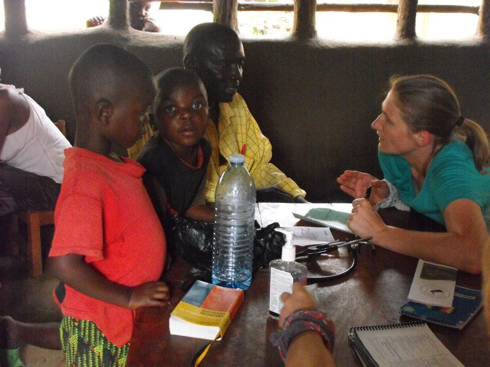 Dr. Amy, PGY3, University of Wisconsin, Madison; Bududa, Uganda, 2013 (photo credit Georgia Ditzenberger)