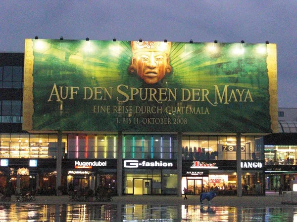 weckert_RIA_Maya_Ausstellung12_600px.jpg