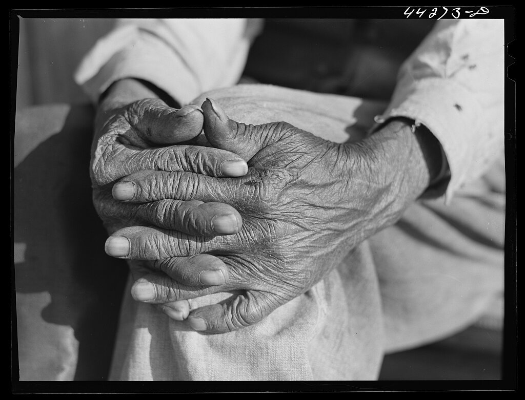 Hands of Mr. Henry Brooks, ex-slave. Parks Ferry Road, Greene County, Georgia.jpg