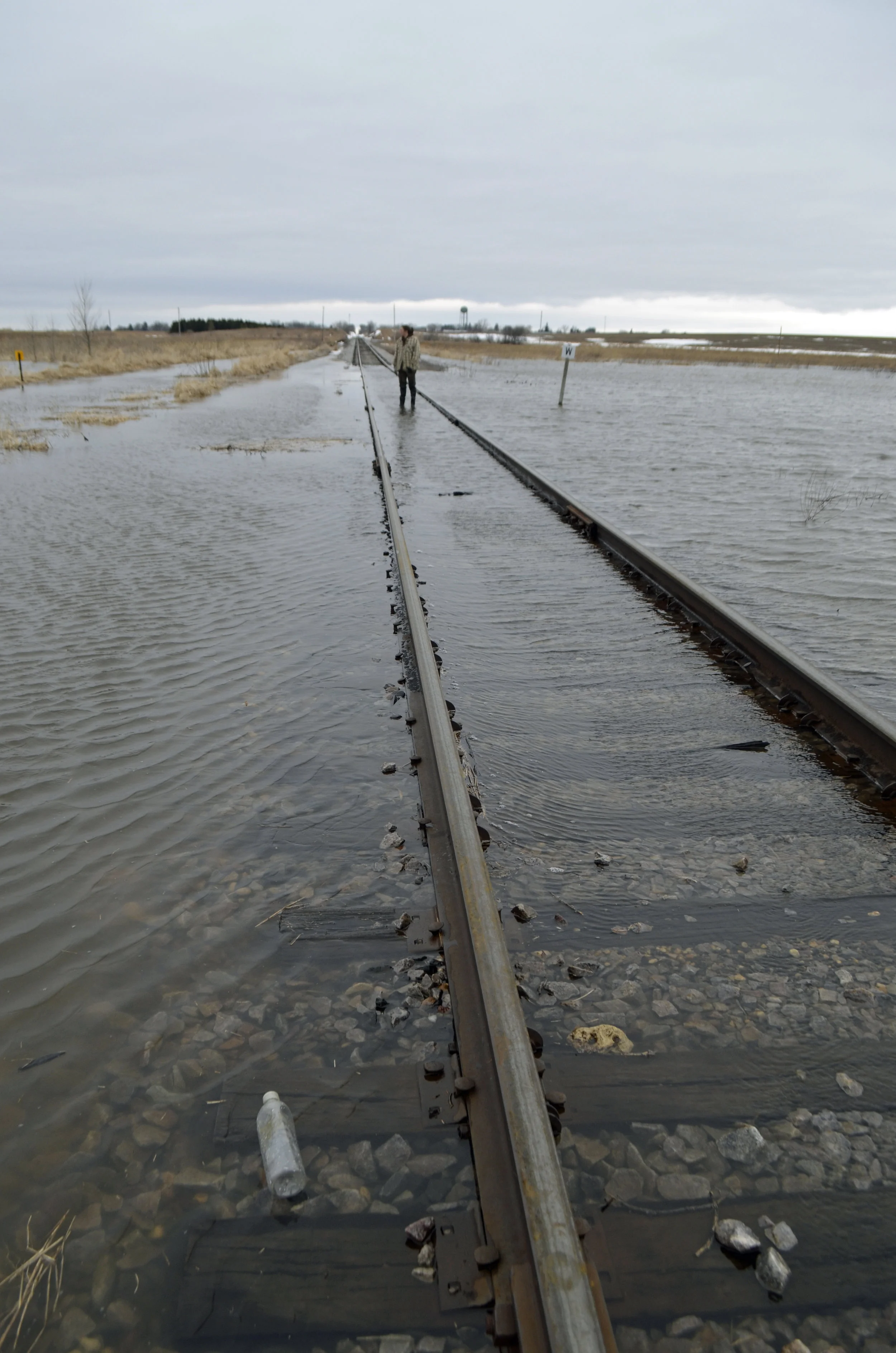 tracks fix.jpg