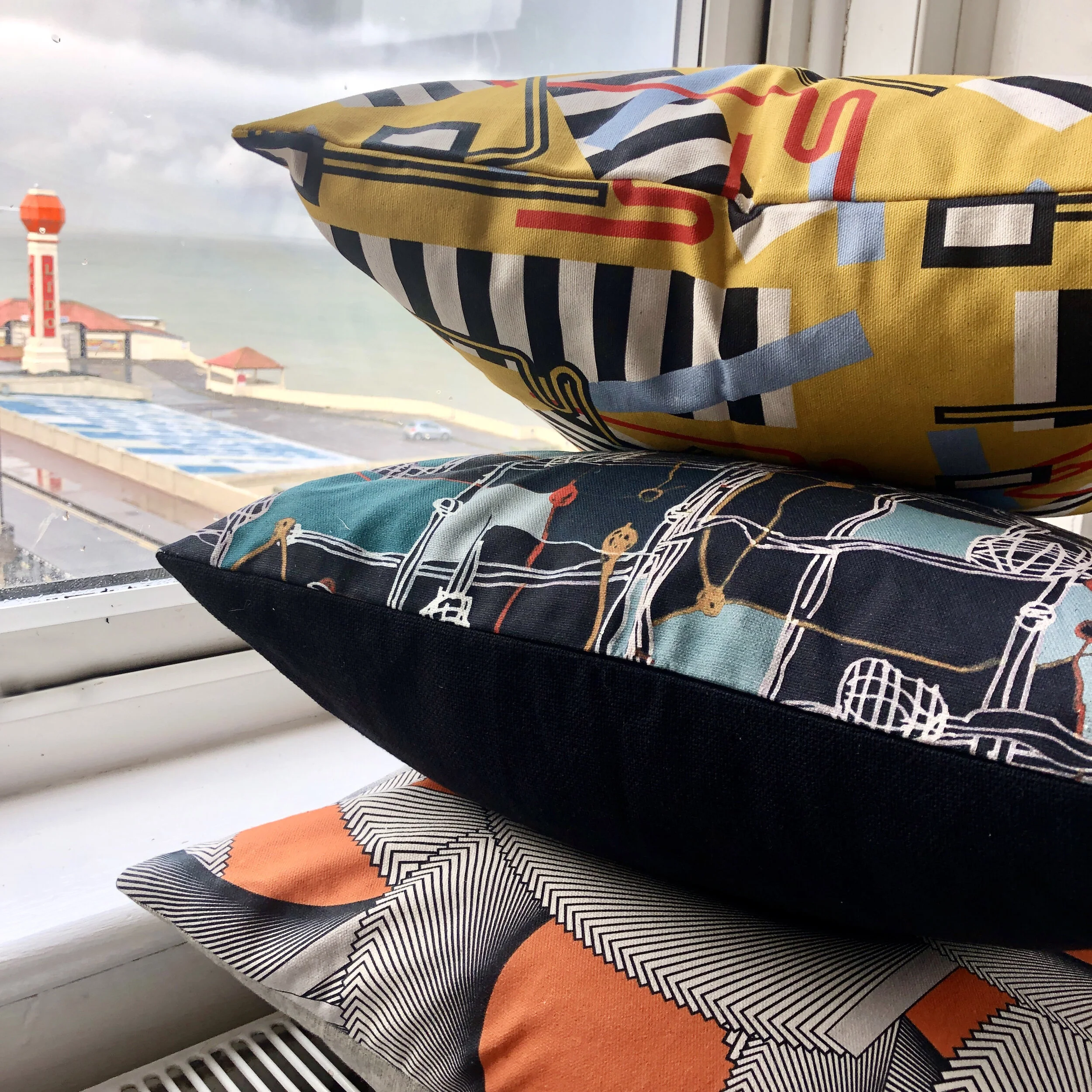 window cushion shot.jpg