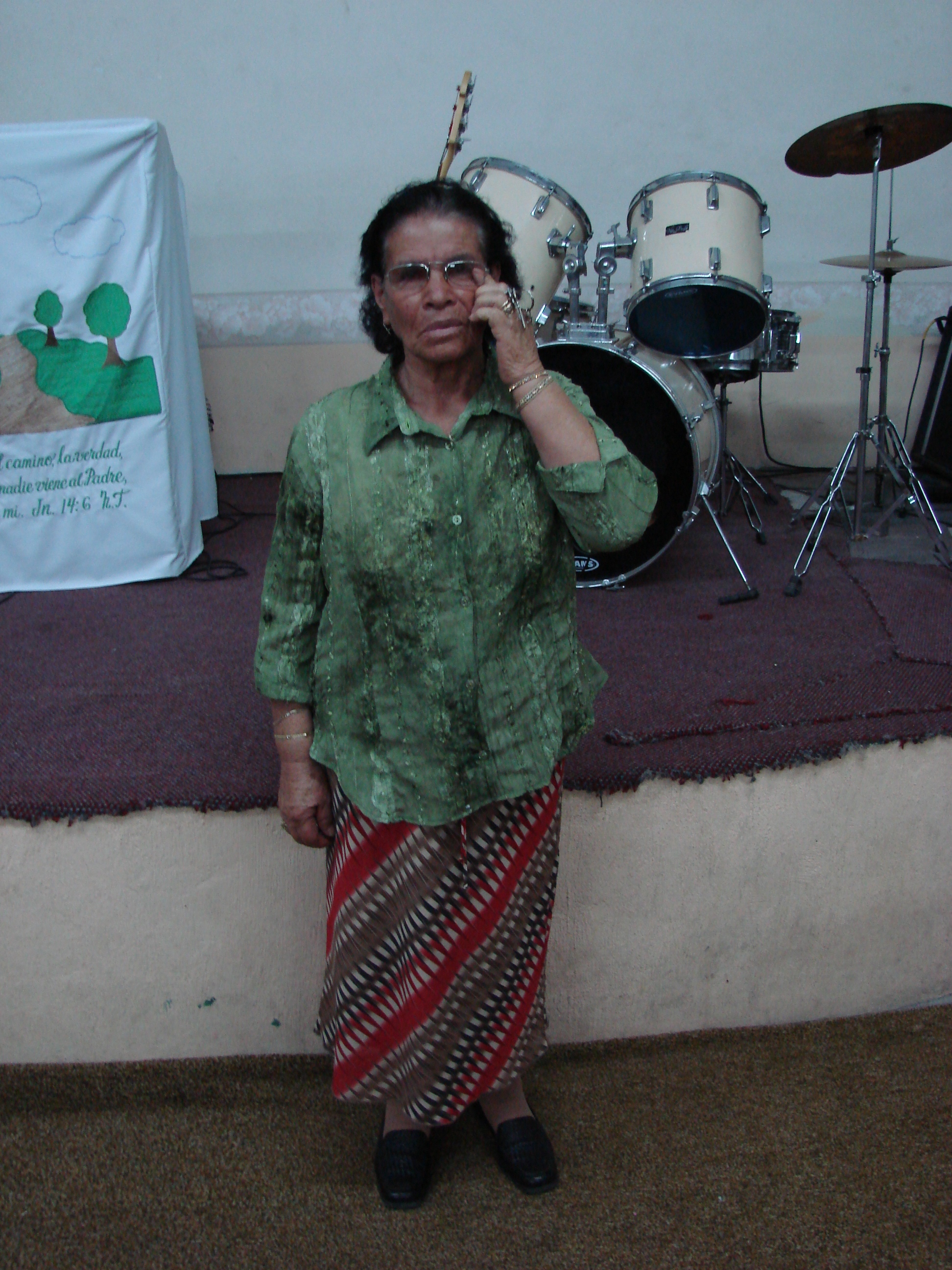 This lady in Mexico had gone blind in one eye but when she prayed to the Lord in faith she was healed.