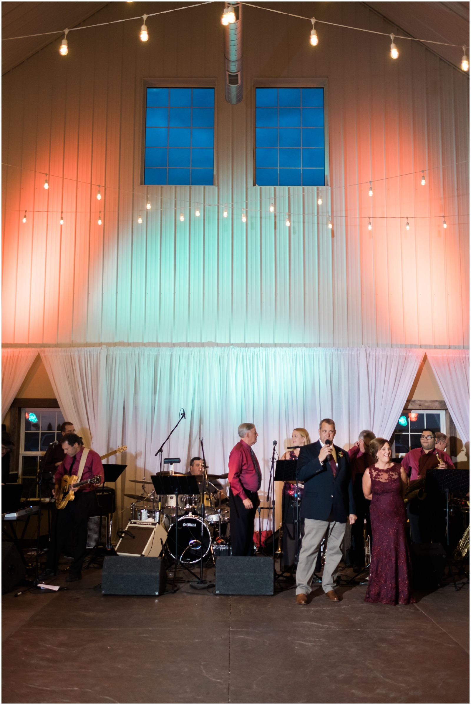 Minnesota-Wedding-Venue- Chaska-MN-Rustic-Barn-Weddings_0615.jpg