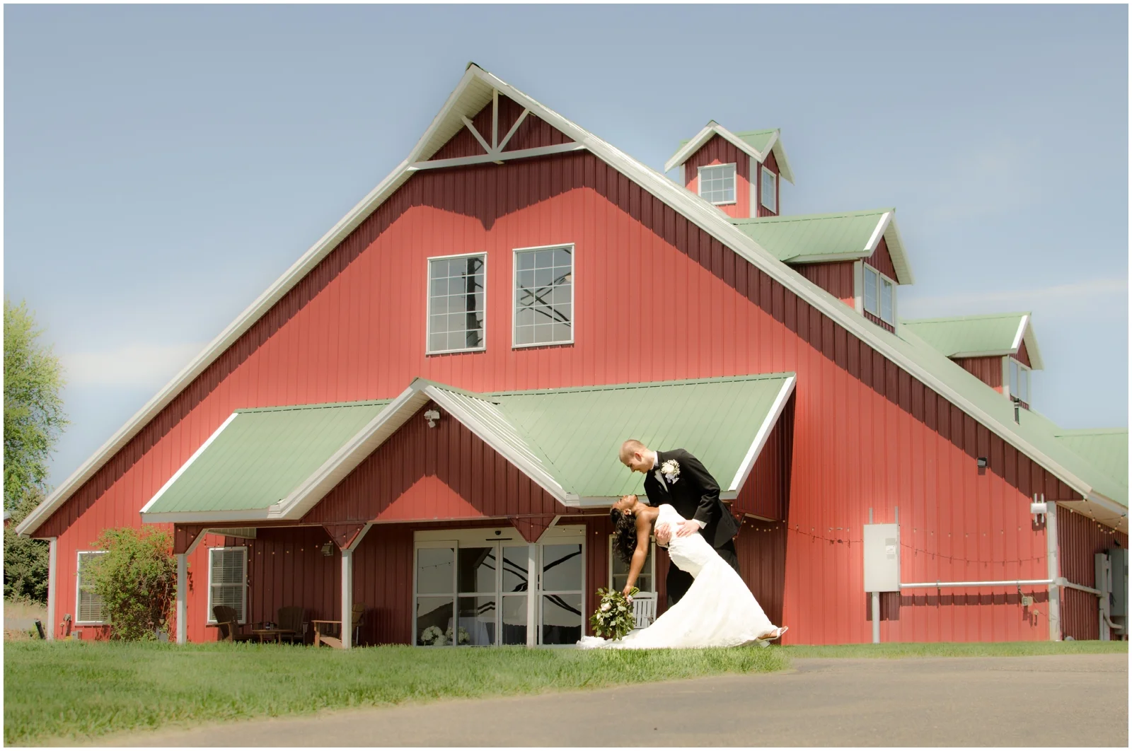 Minnestoa Wedding Venue.The Outpost Center Chaska_0155.jpg