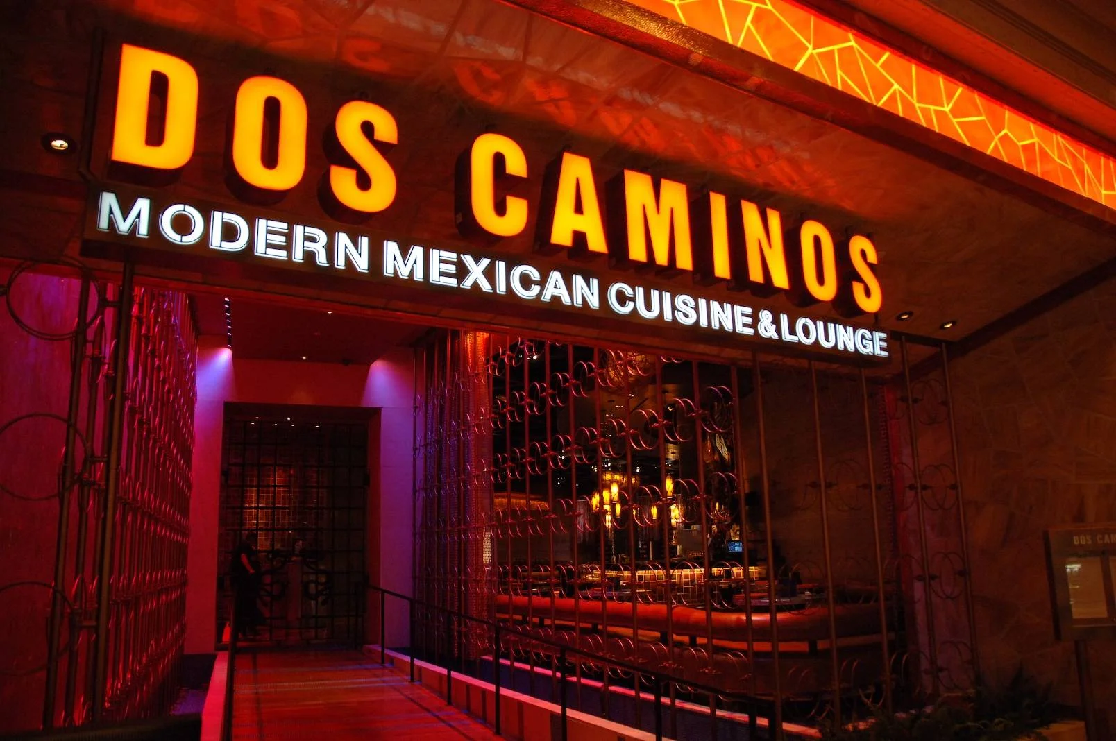 doscaminos.jpg