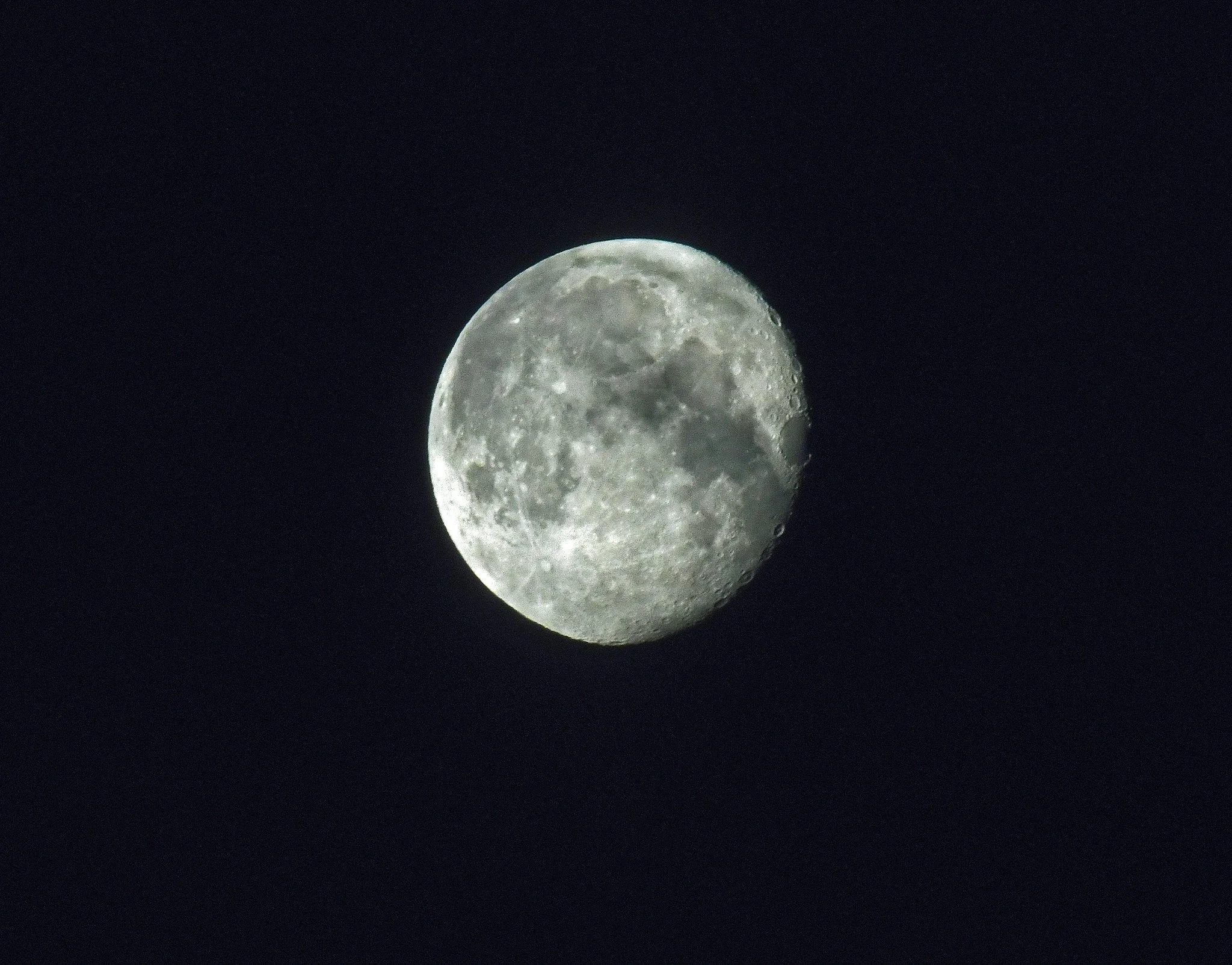 Moon-4.jpg