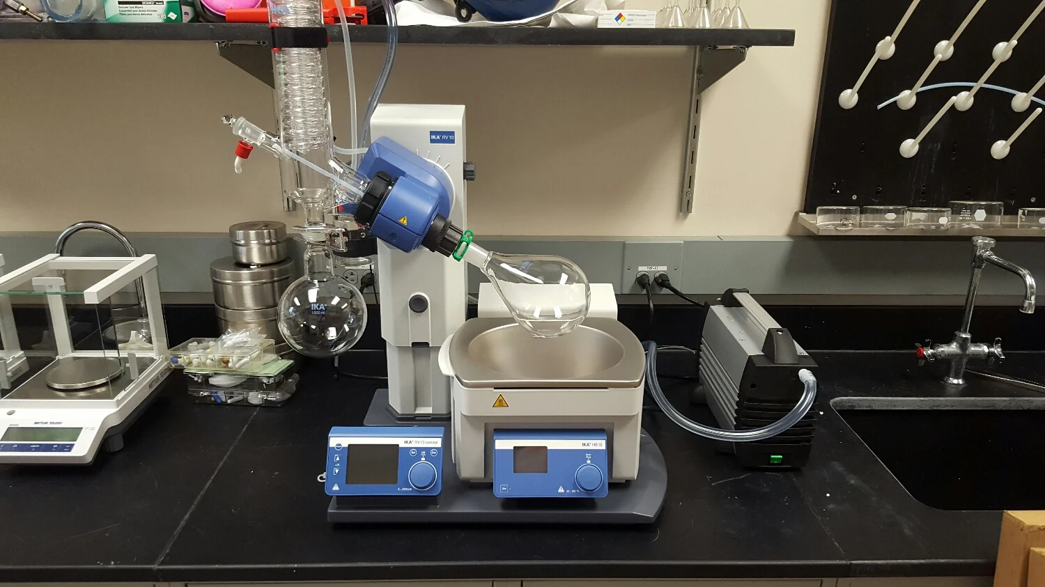 RV10 control rotovap. Amazing value for an automatic rotovaping system. 