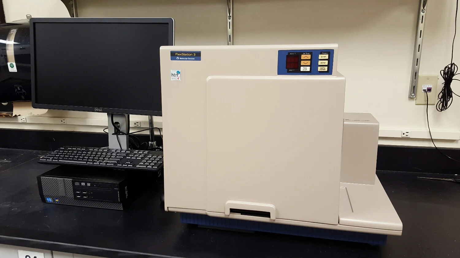 My favorite plate reader (and yes, I am at that point in my life where I have a favorite plate reader...) the MolecularDevices Flexstation 3. 