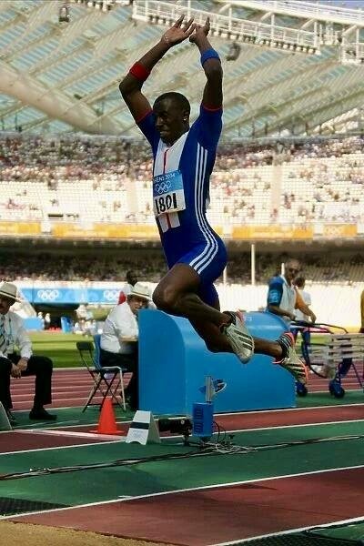 nathan-douglas-olympics-triplejump.jpg