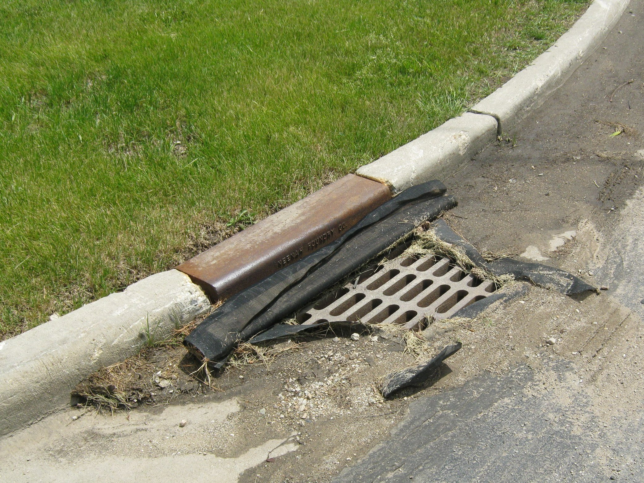 Storm Drain Inlet Device
