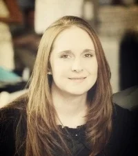  Dr. Laci Morgan grew up in Henderson, TX. She attended Stephen F. Austin State University after graduating high school and earned a BA degree in psychology. From here, she moved to Dallas to pursue her doctorate degree at Argosy University. She grad