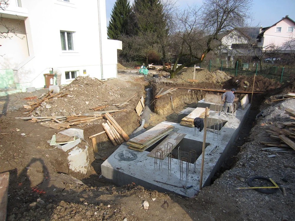 Betoniranje temelja nadstreška
