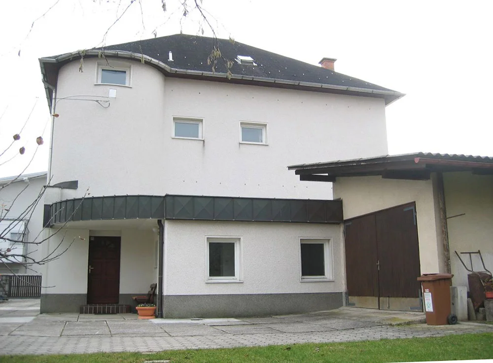 KGA_HisaBabsek_OBSTOJECE_02.jpg