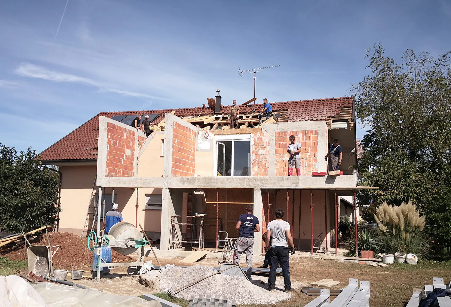 Extension on the south side.