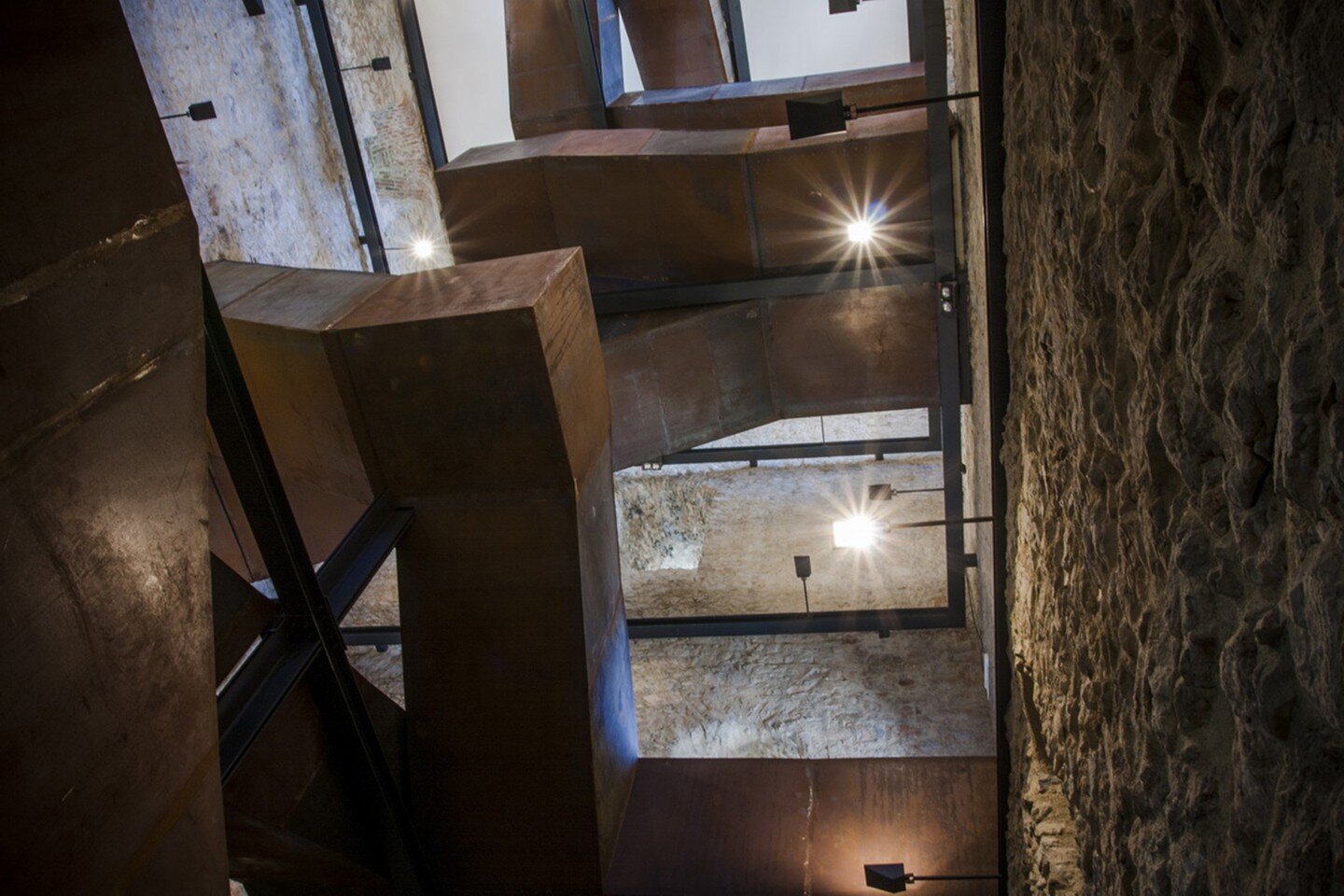 &quot;We approached the renovation with great respect: we conducted only the most urgent renovation of the outer walls and equipped them with a simple iron staircase, which ascends to the top of the tower.&quot;

Obujamo spomine na projekt prenove Fr