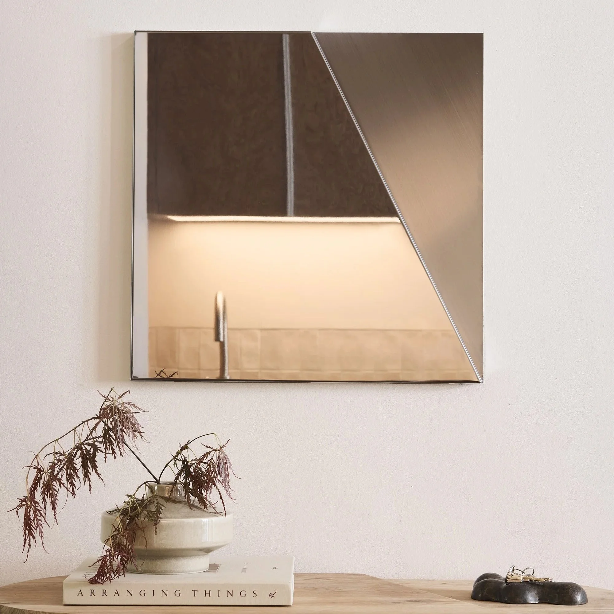 theodora-alfredsdottir-fold-mirror-front-web.jpg