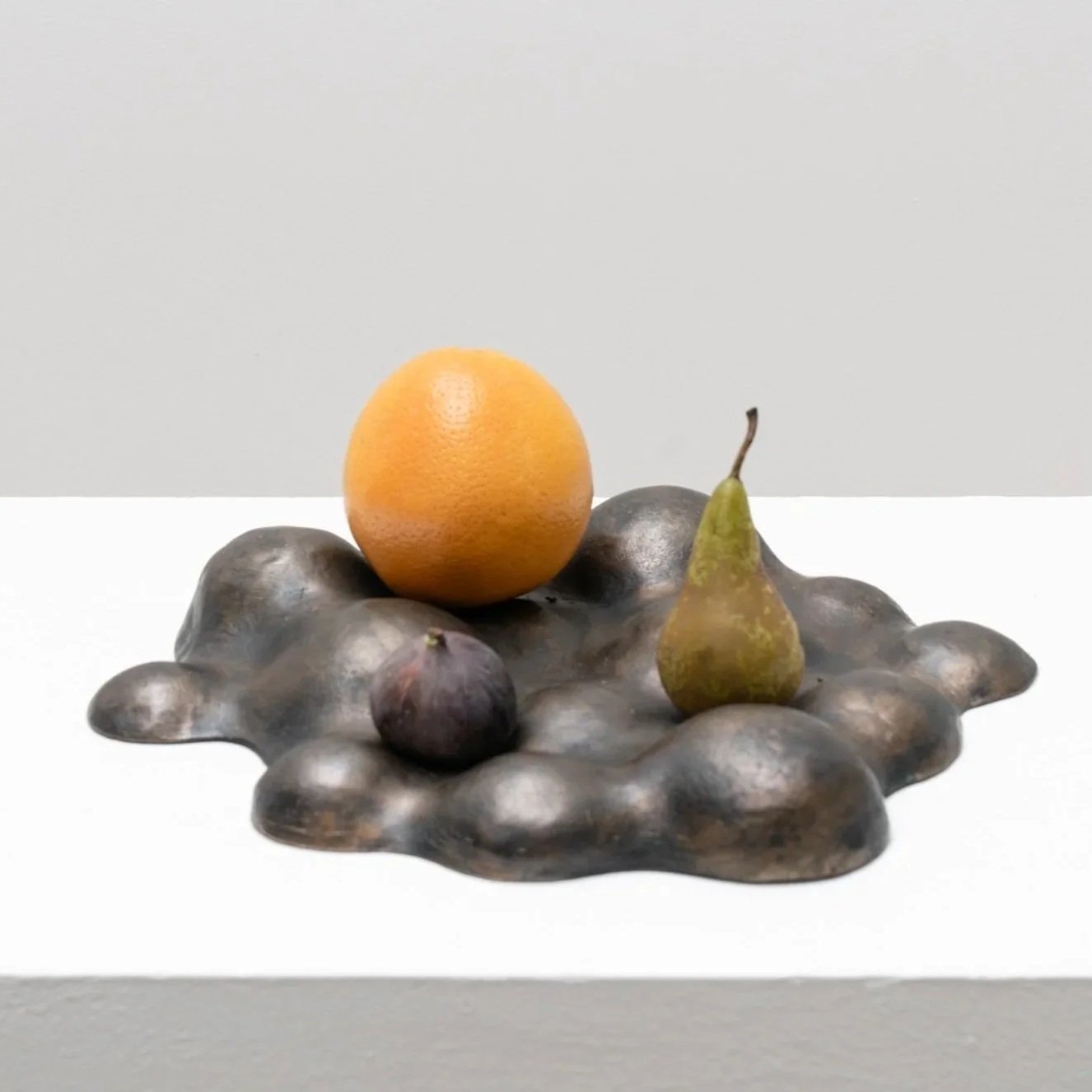 BRONZE FRUIT BOWL FOR THE FARM SHOP