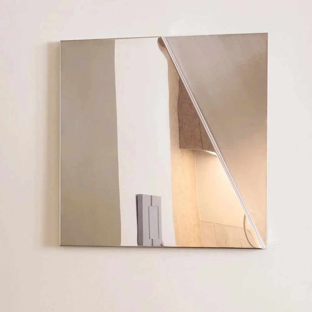 FOLD MIRROR