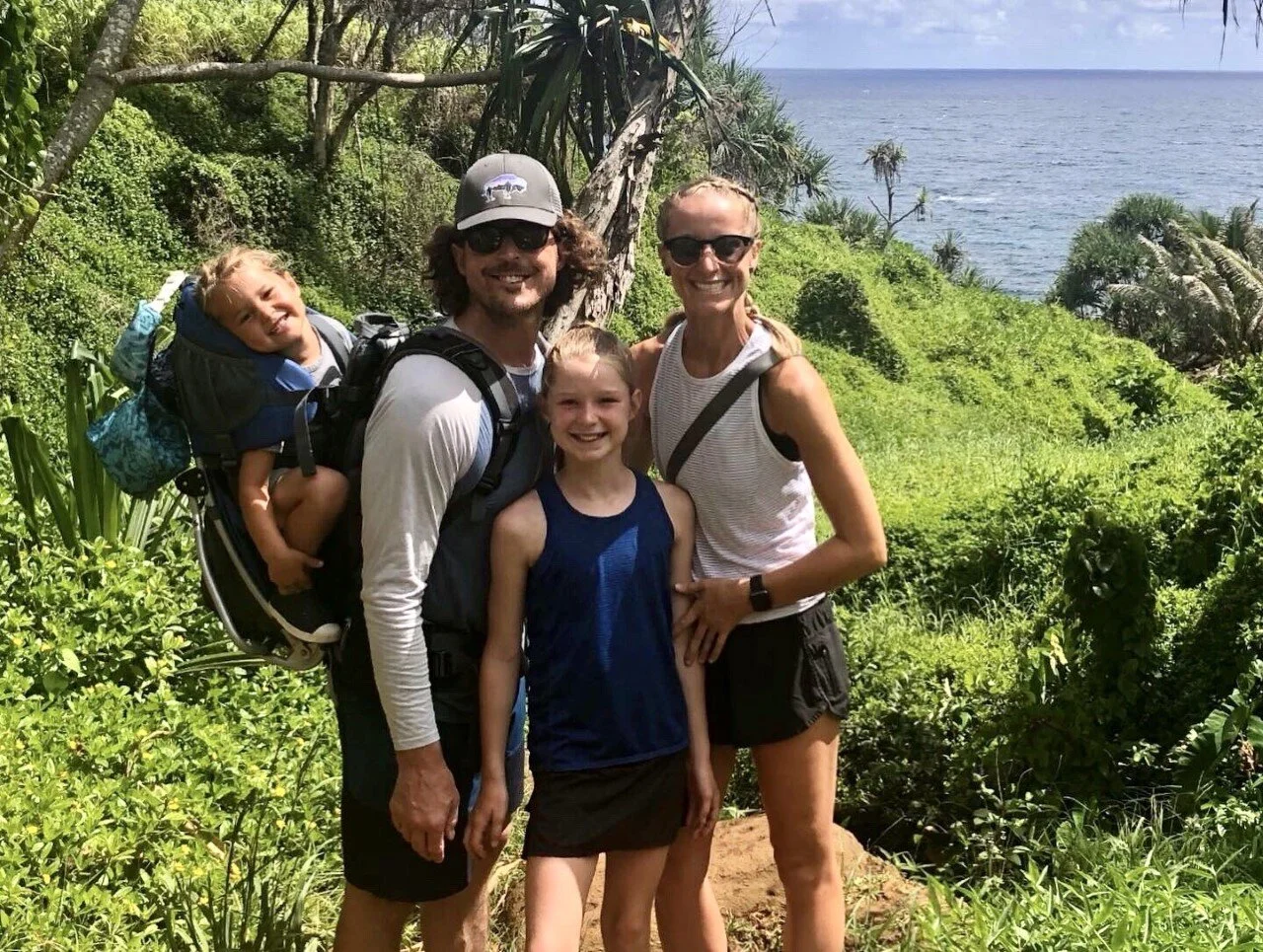 We are VdM (at a distance): The Matlock Family