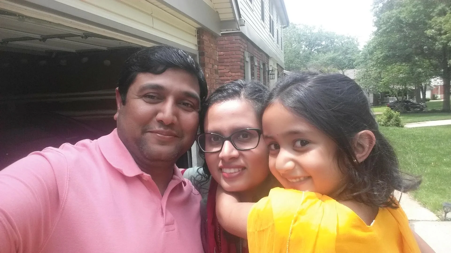 We are VdM (at a distance): The Desai Family
