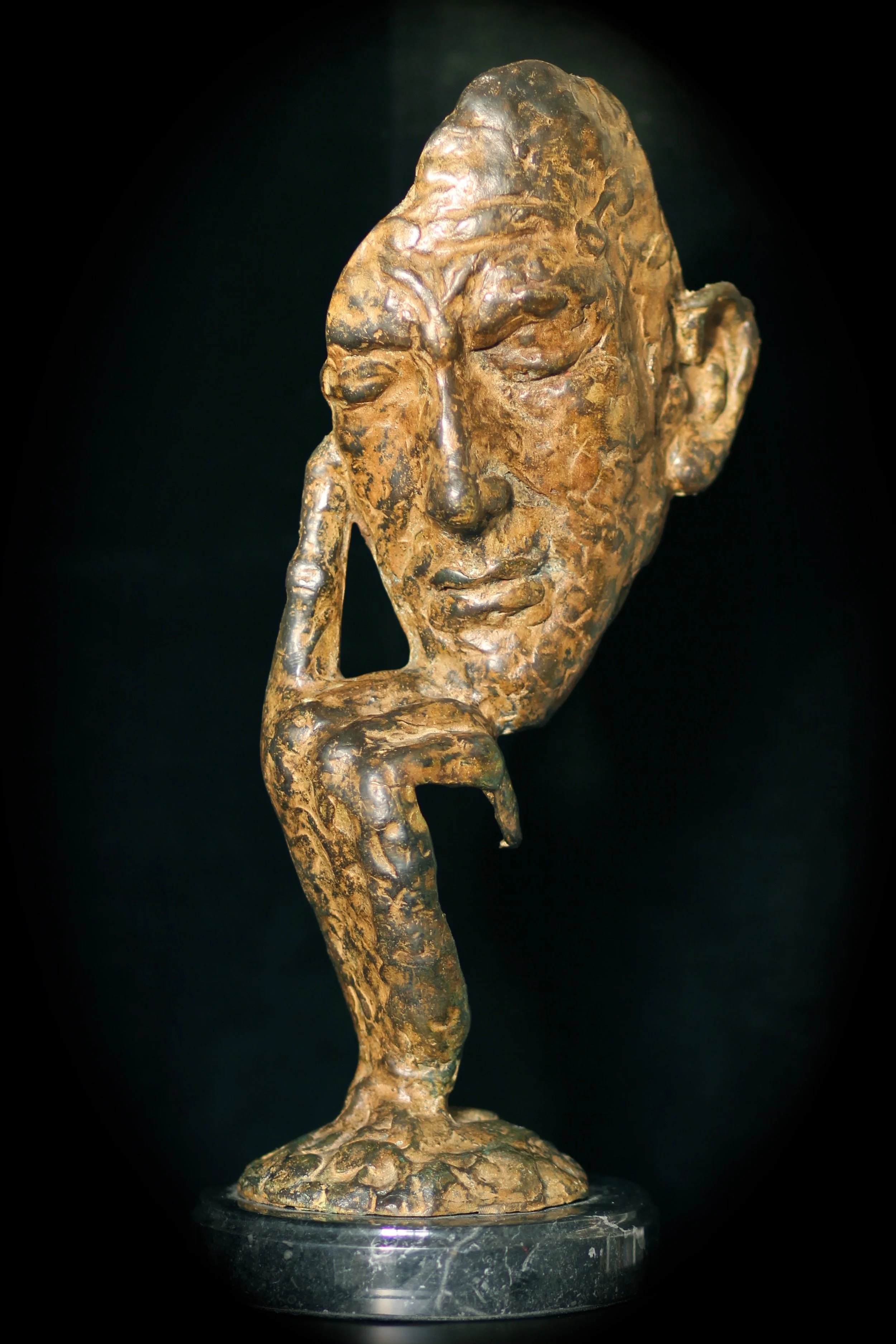 Country Life: The Mystery of the Noël Coward Bronze