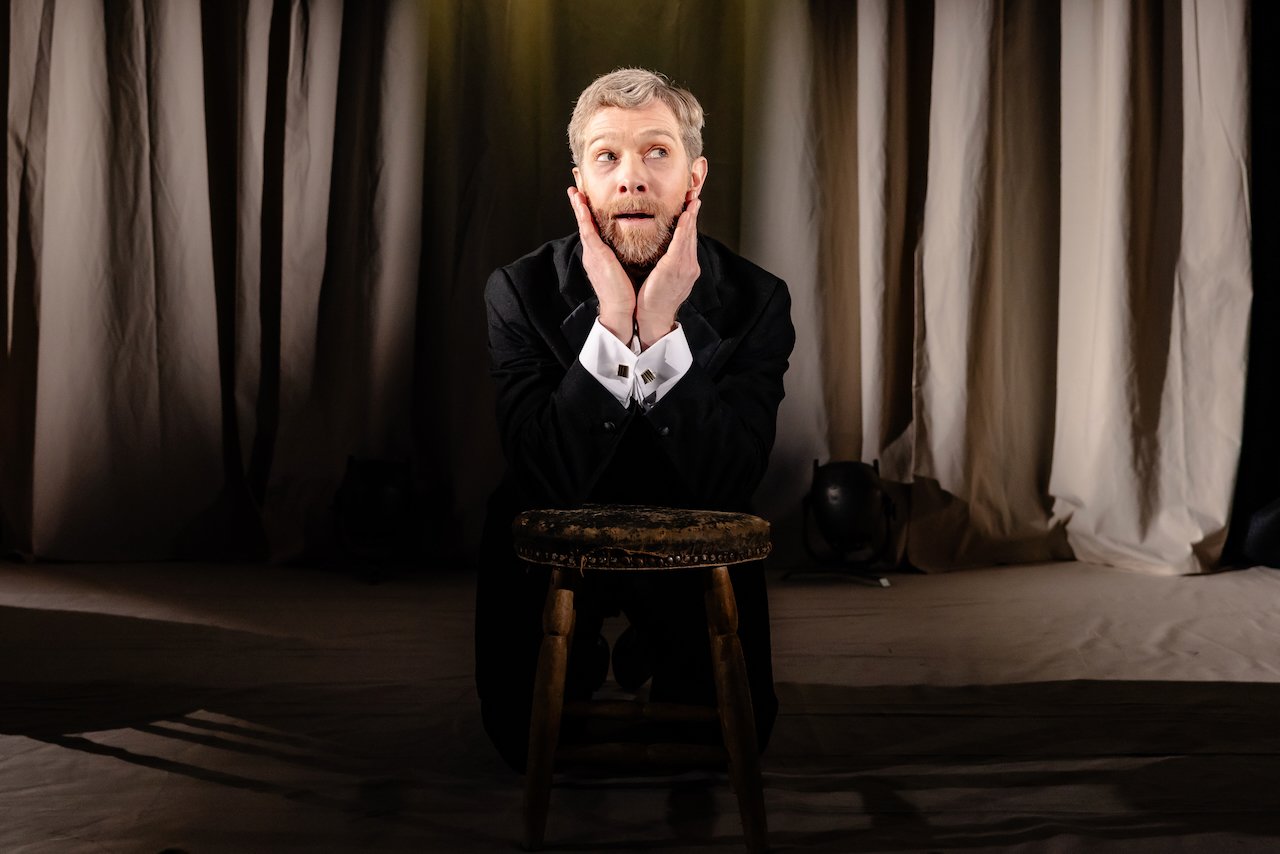 Two Halves of Guinness, Zeb Soanes, photo by Danny Kaan (3).jpeg