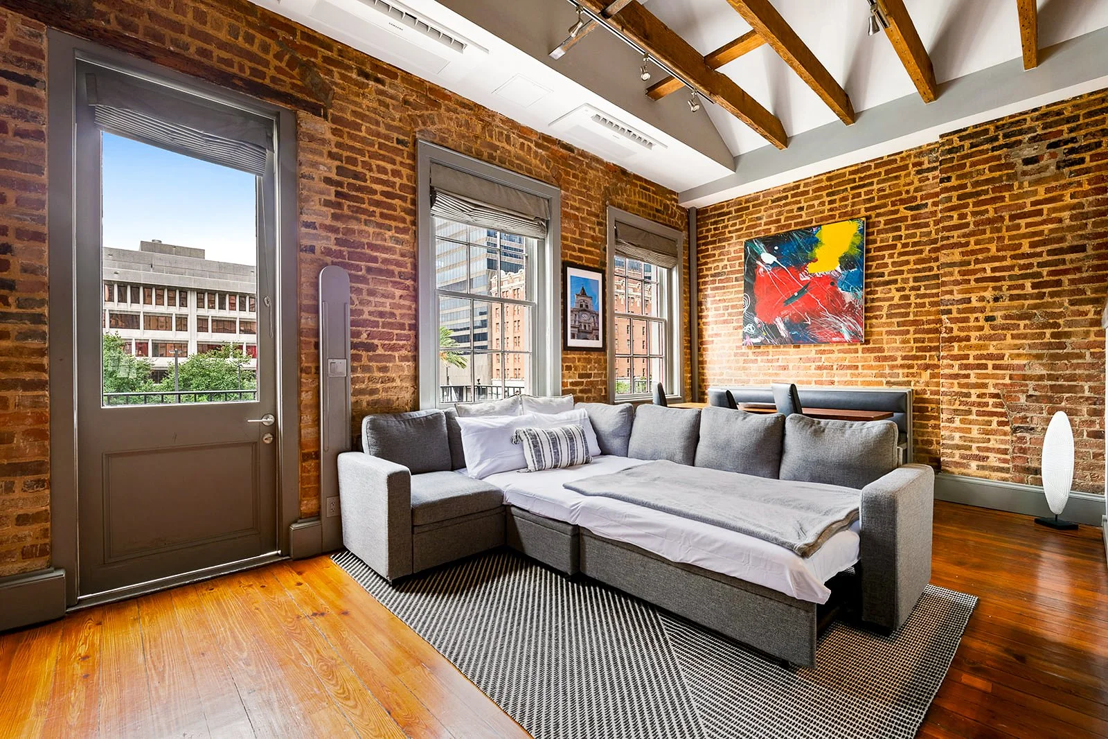 Suite 3302 - Living and Dining Area