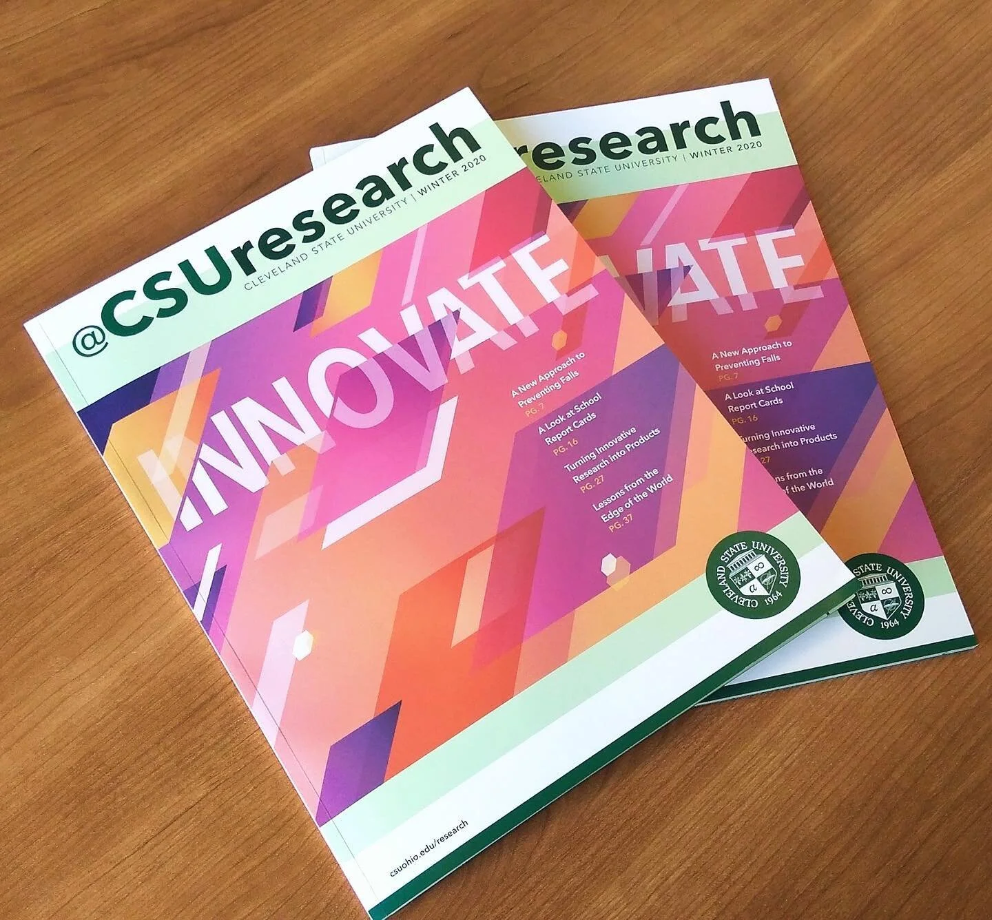 I illustrated this cover for Cleveland State University&rsquo;s research magazine. They pretty much gave me free range which of course resulted in pinks, purples, and geometric shapes 🔬 
.
.
#graphicdesigners #magazinecover #magazineillustration #wo