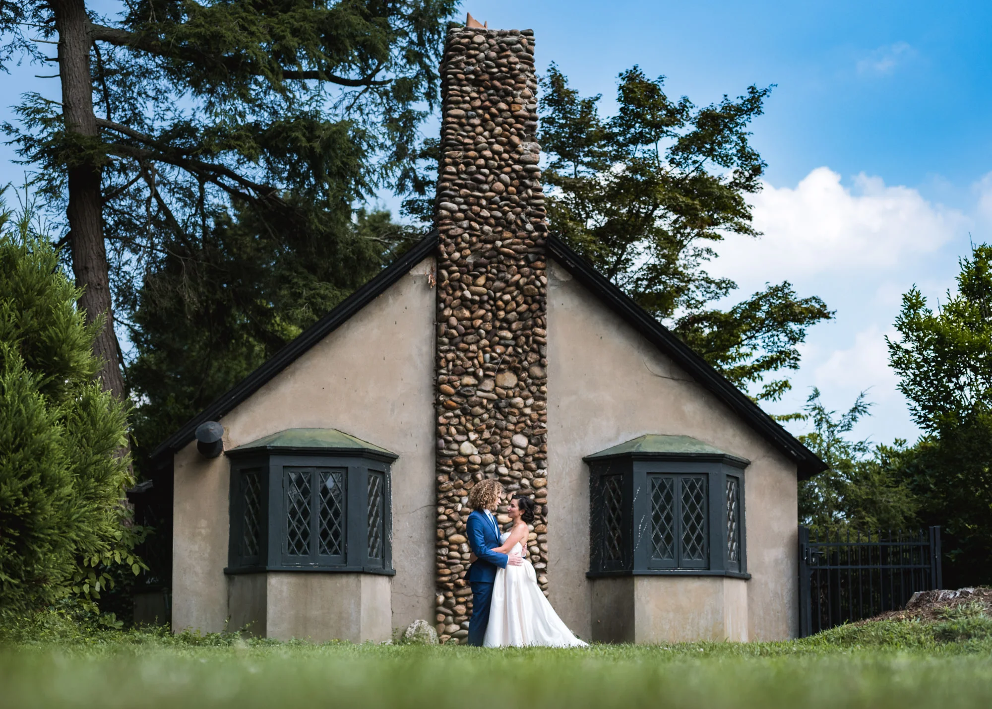 Marisa&Adam-FernbrookFarms-W-6.jpg