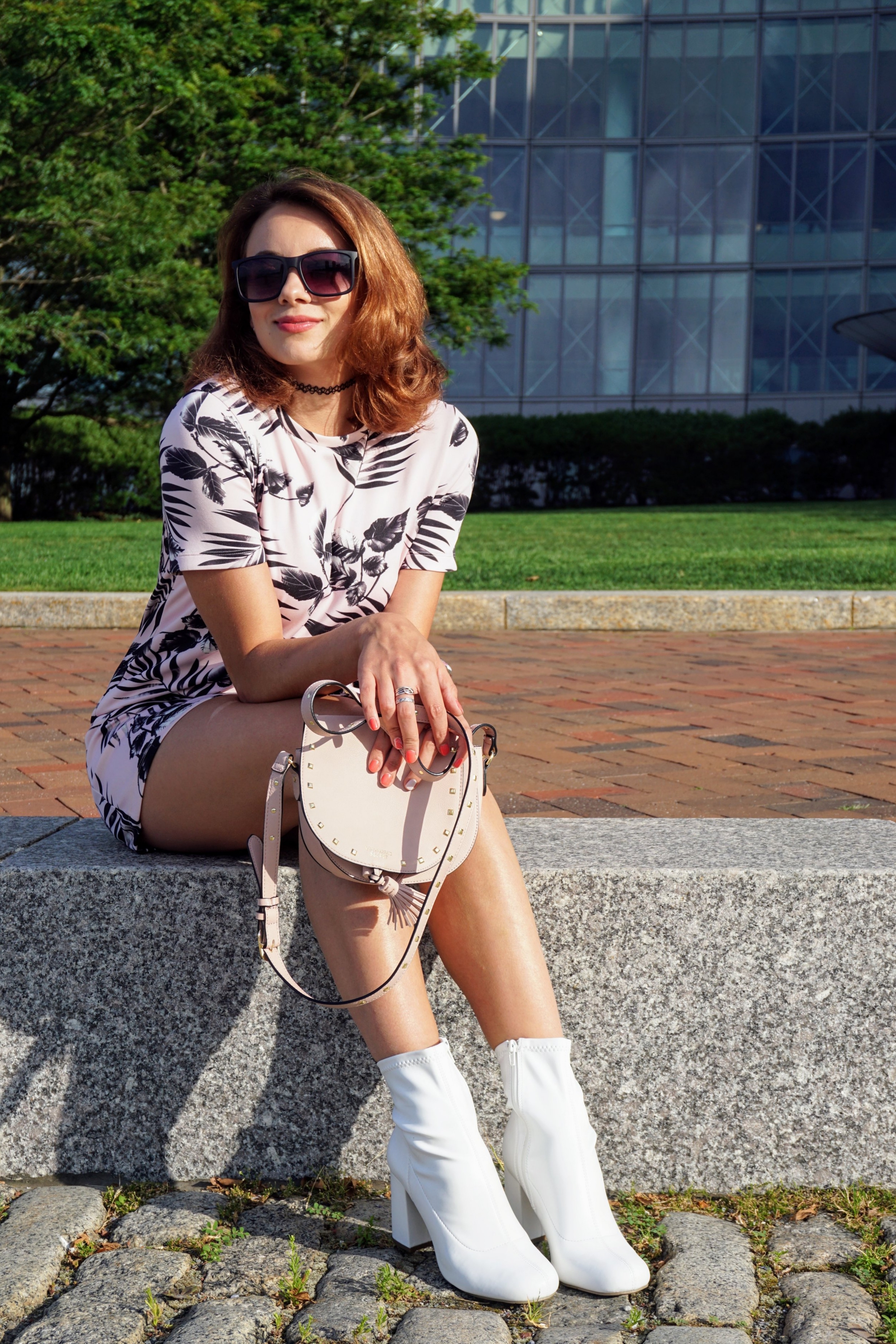 4 ways to wear the white boots trend