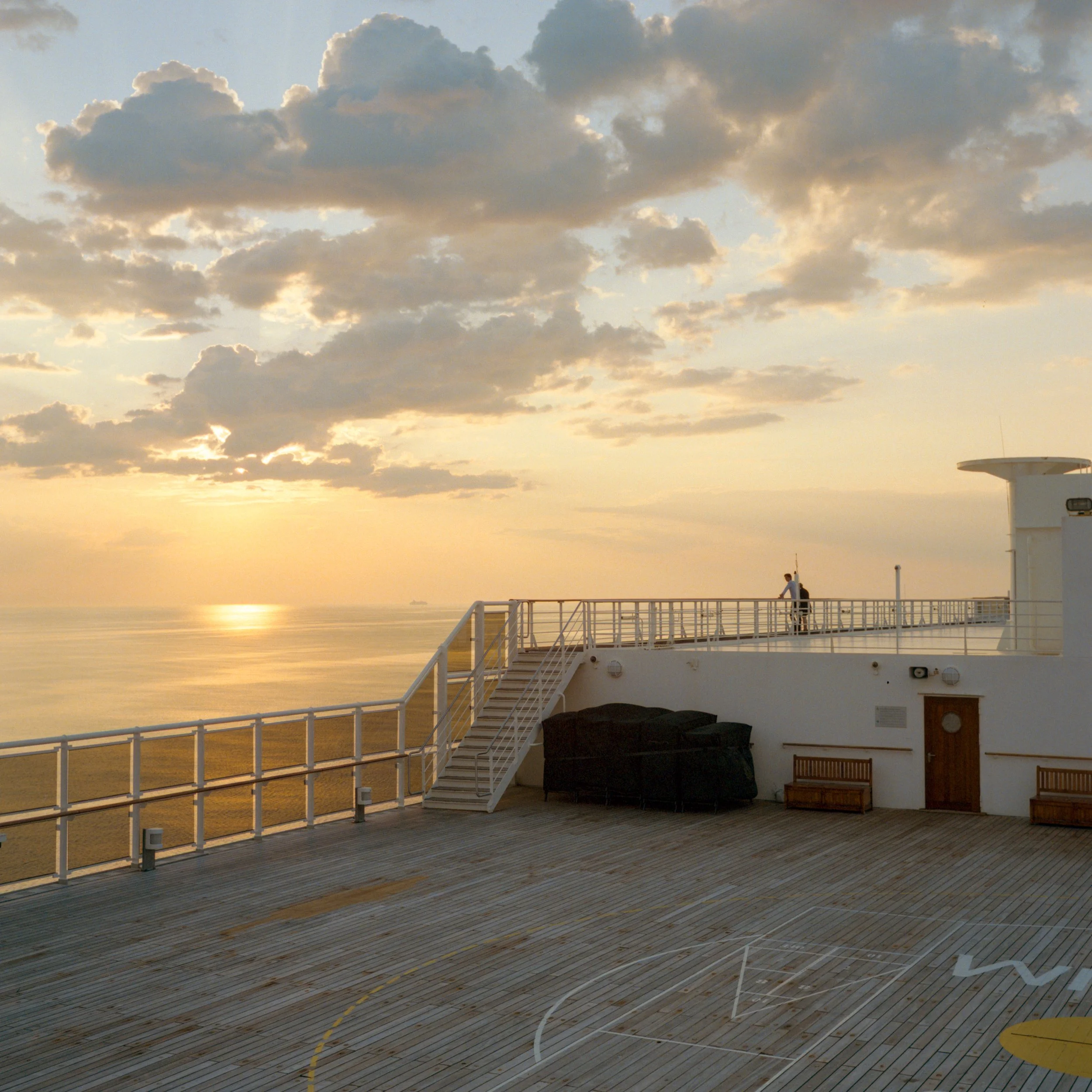 Cruise2-4.jpg