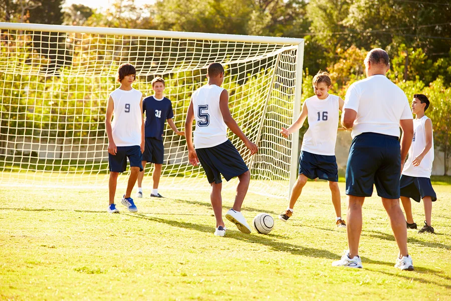 Top 4 Reasons To Play High School Sports