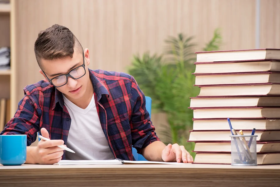 The Top 3 Reasons To Strive For A High-Grade Point Average