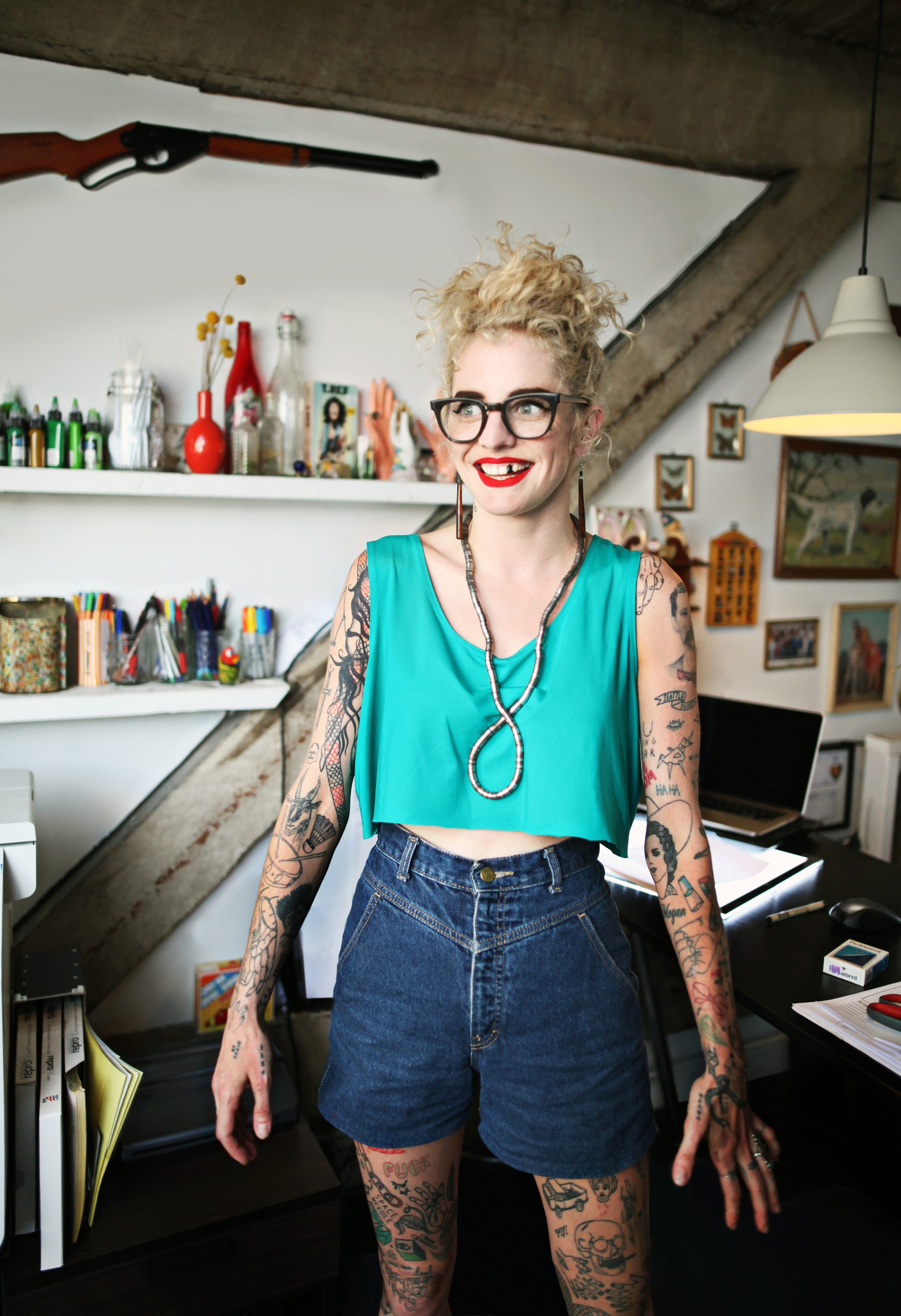  Shannon Perry at   Valentines' Tattoo Co.   