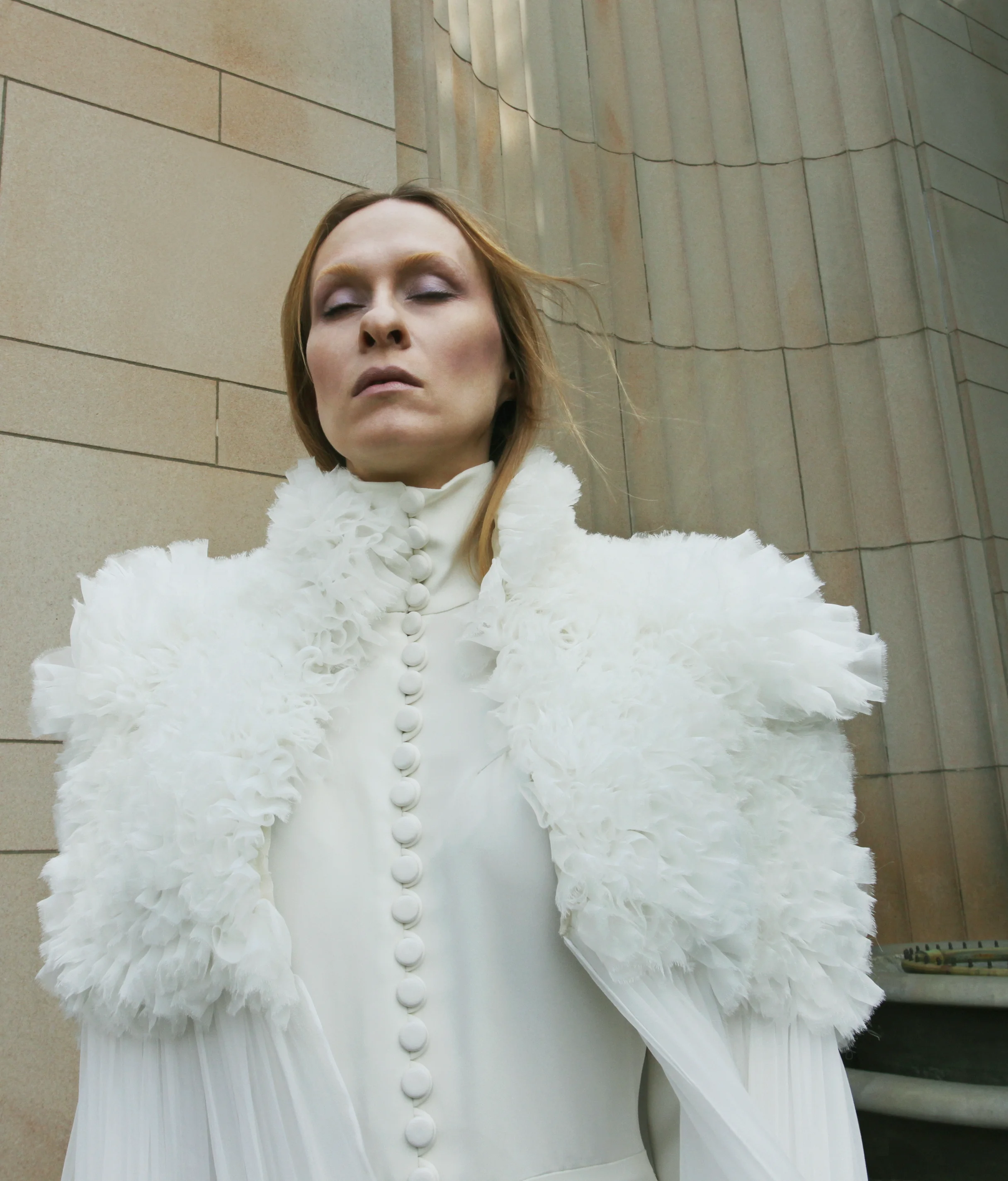 Davora Lindner of Prairie Underground , wearing Mark Mitchell