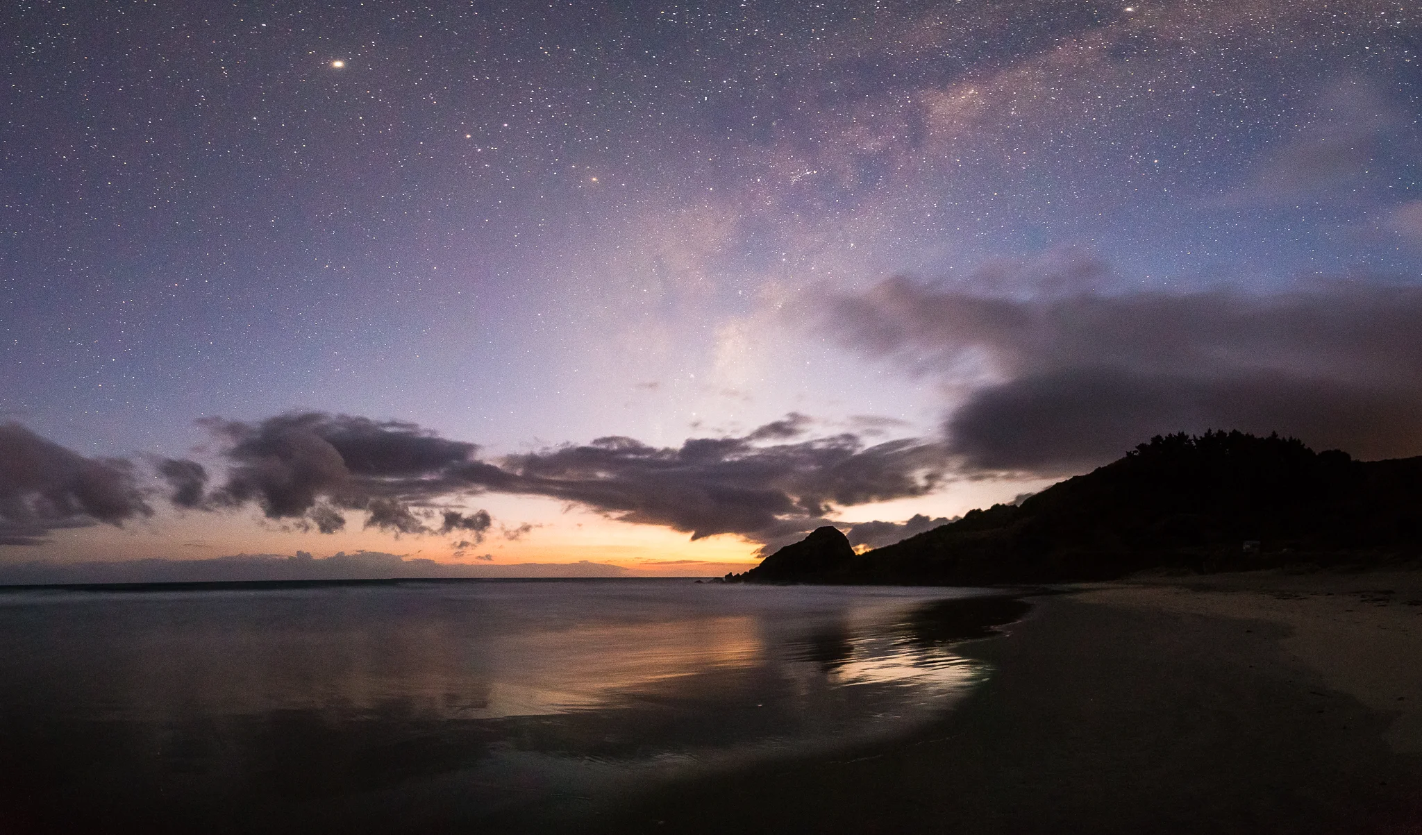 new-zealand-landscape-te-arai-milky-way-stars3.jpg