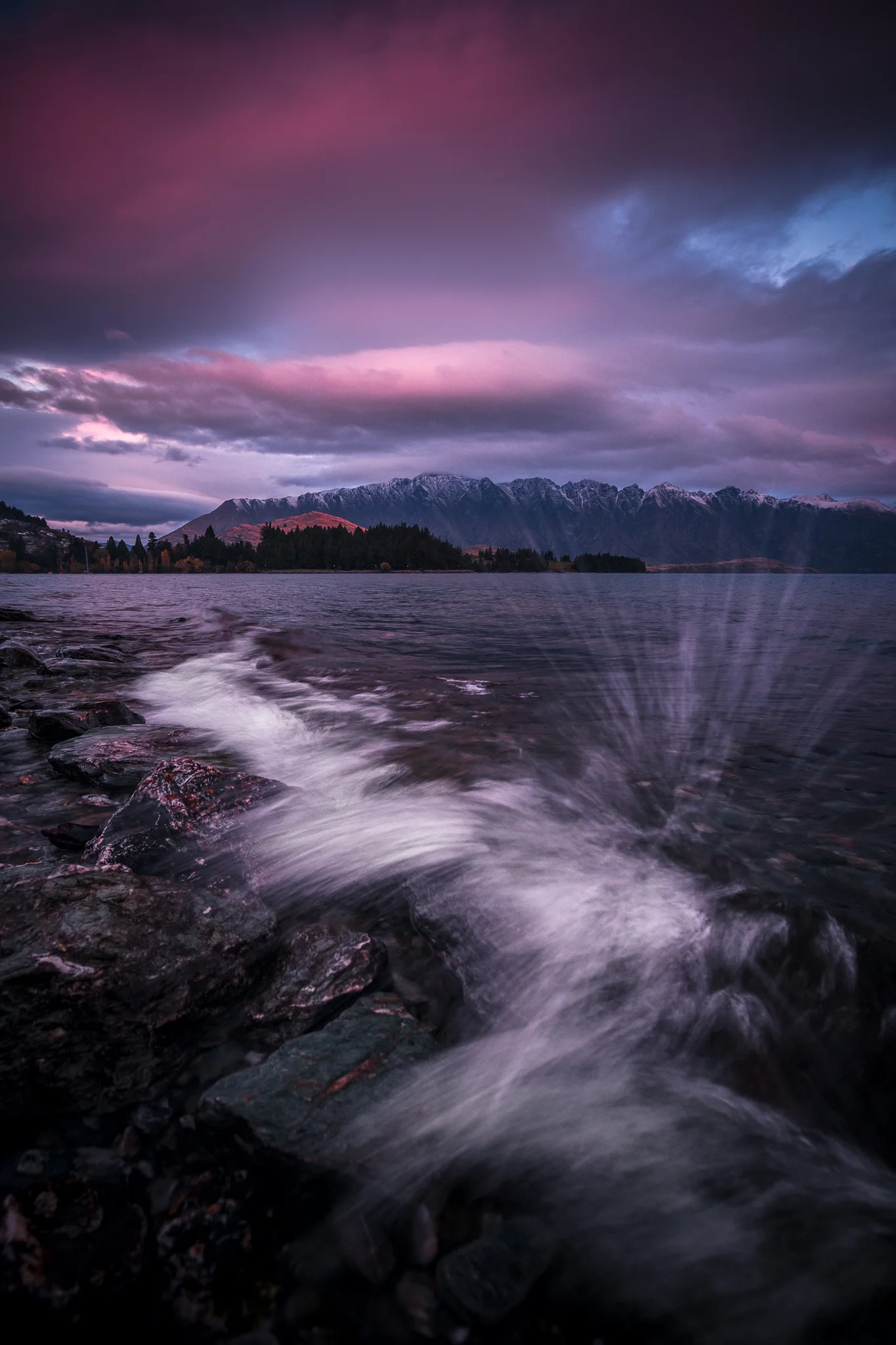 new-zealand-landscape-queenstown-lake-wakitipu-sunset1.jpg