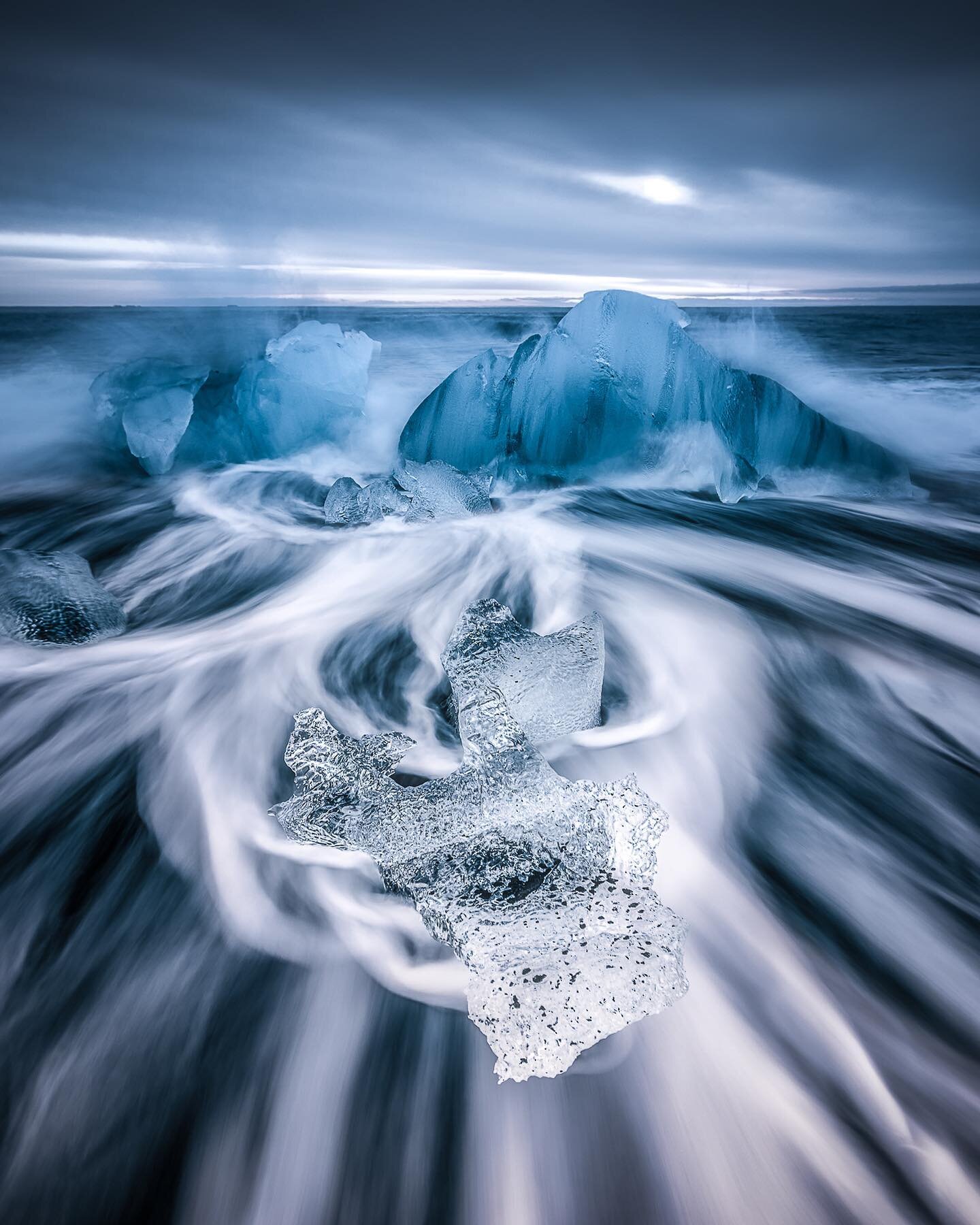 boʊn iːˈvɛər - the good winter

Whether over in Iceland or here in New Zealand, winter is my favourite time to adventure and photograph nature at its&rsquo; raw and rugged beautiful best. 💙
-
-
-
-
-
-
-
-
@bbcearth 
@photogear.nz @progearphoto @wha