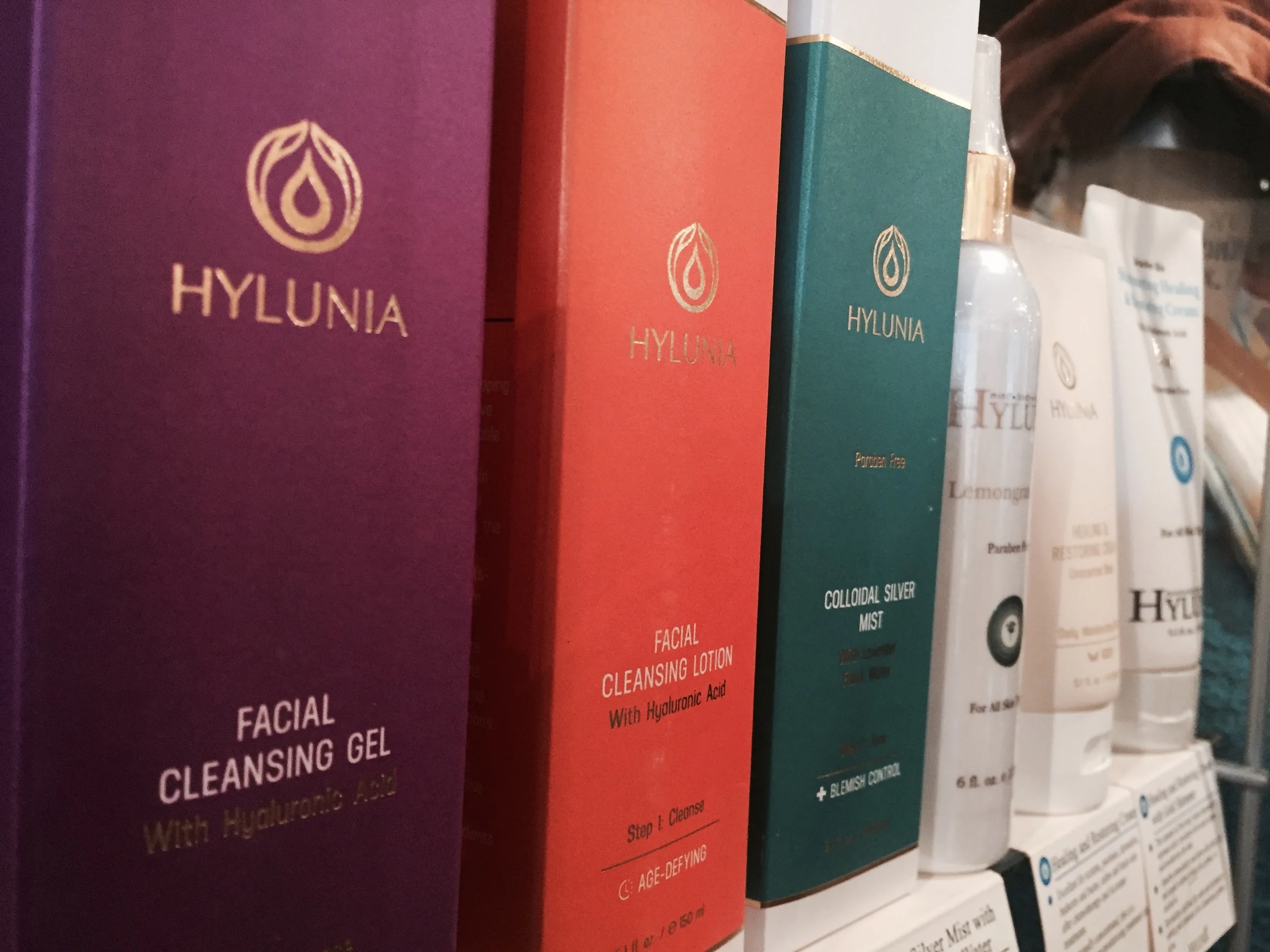 Hylunia skin care