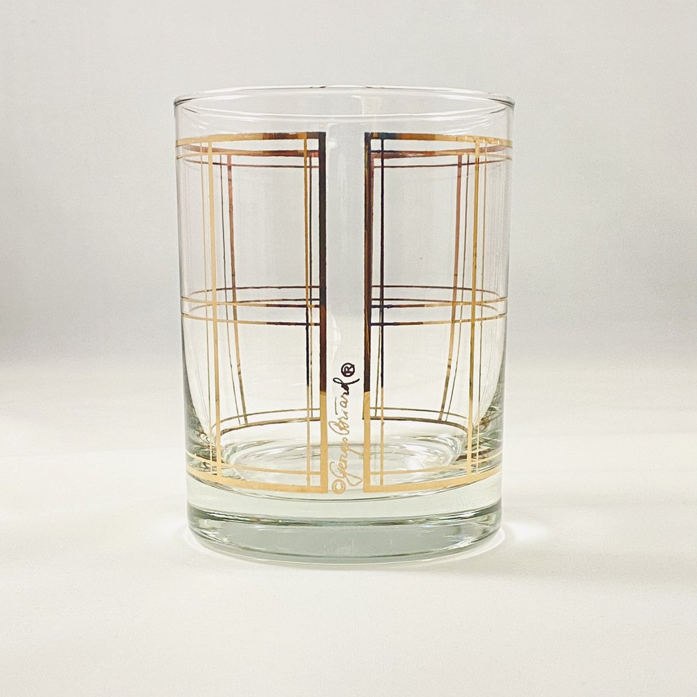 These pretty 41 retro-style glassware sets are guaranteed to ramp