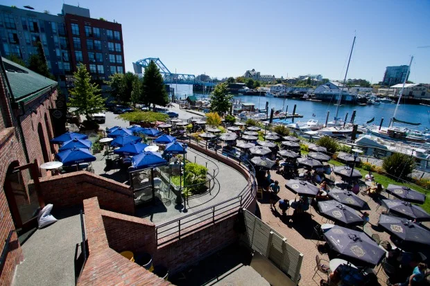 Canoe Brewpub